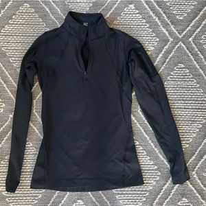 Arc’teryx base layer pullover - barely worn